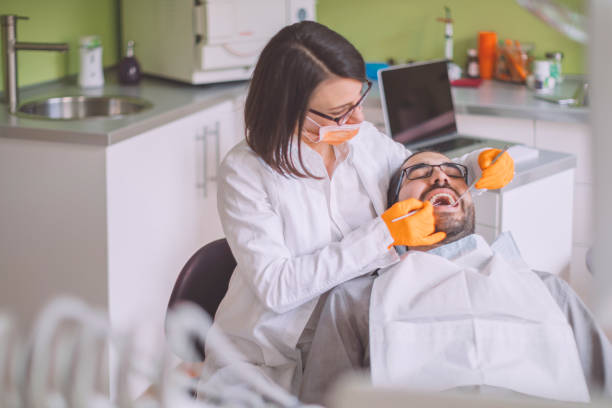 Best Weekend Emergency Dentist in Holly Springs, GA